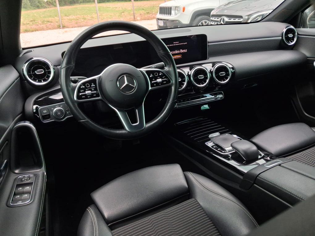 Mercedes A 180 D Sport 7G-DCT