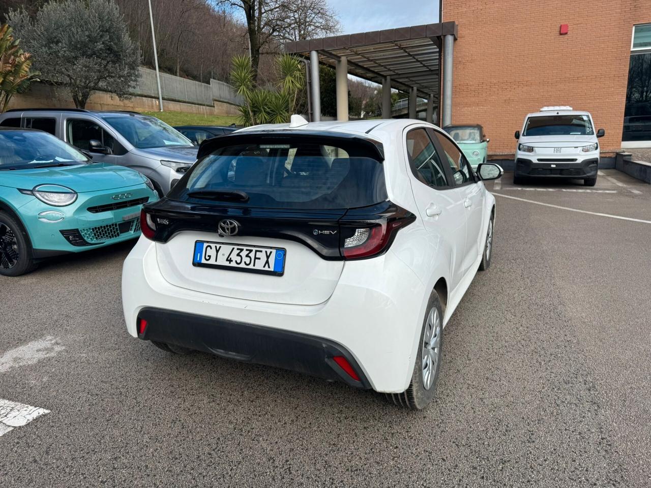 Toyota Yaris 1.5 Hybrid 5 porte Active
