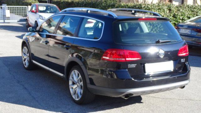 VOLKSWAGEN Passat Alltrack 2.0 TDI DSG 4motion BlueM. Garanzia..