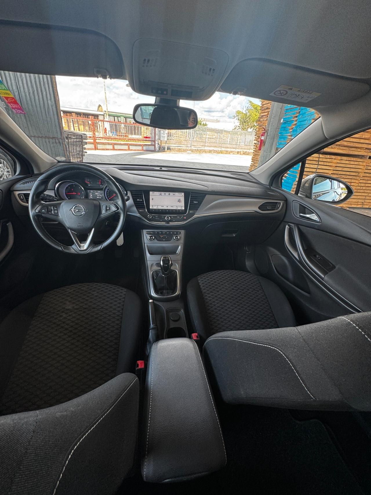 Opel Astra 1.6 CDTi 2016
