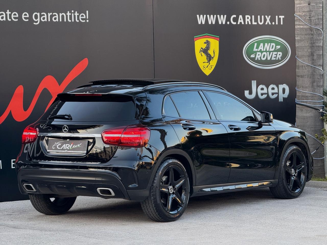 Mercedes-Benz GLA 200 d Premium AMG TETTO CAM