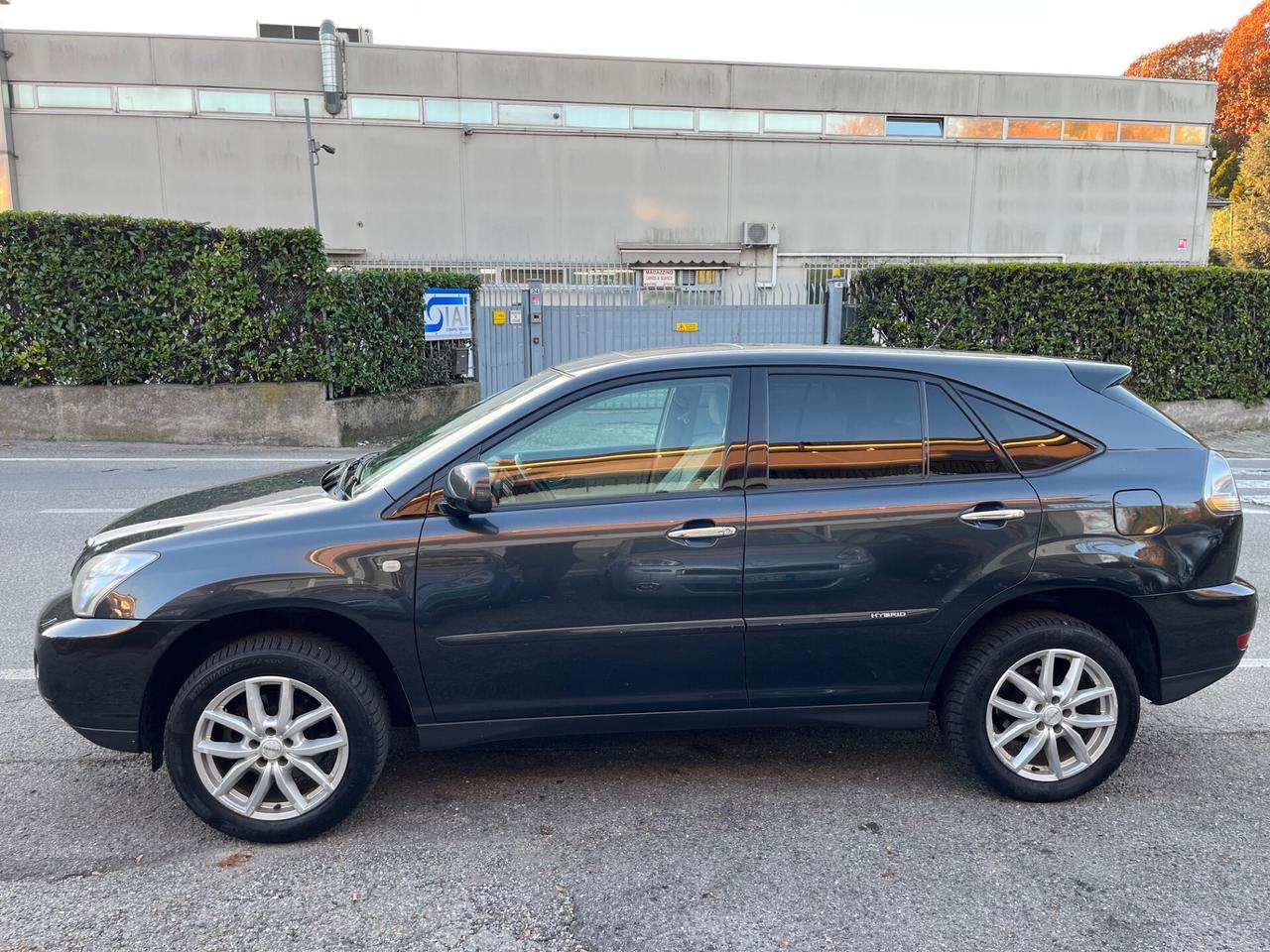 Lexus RX 400 RX 400h Ambassador
