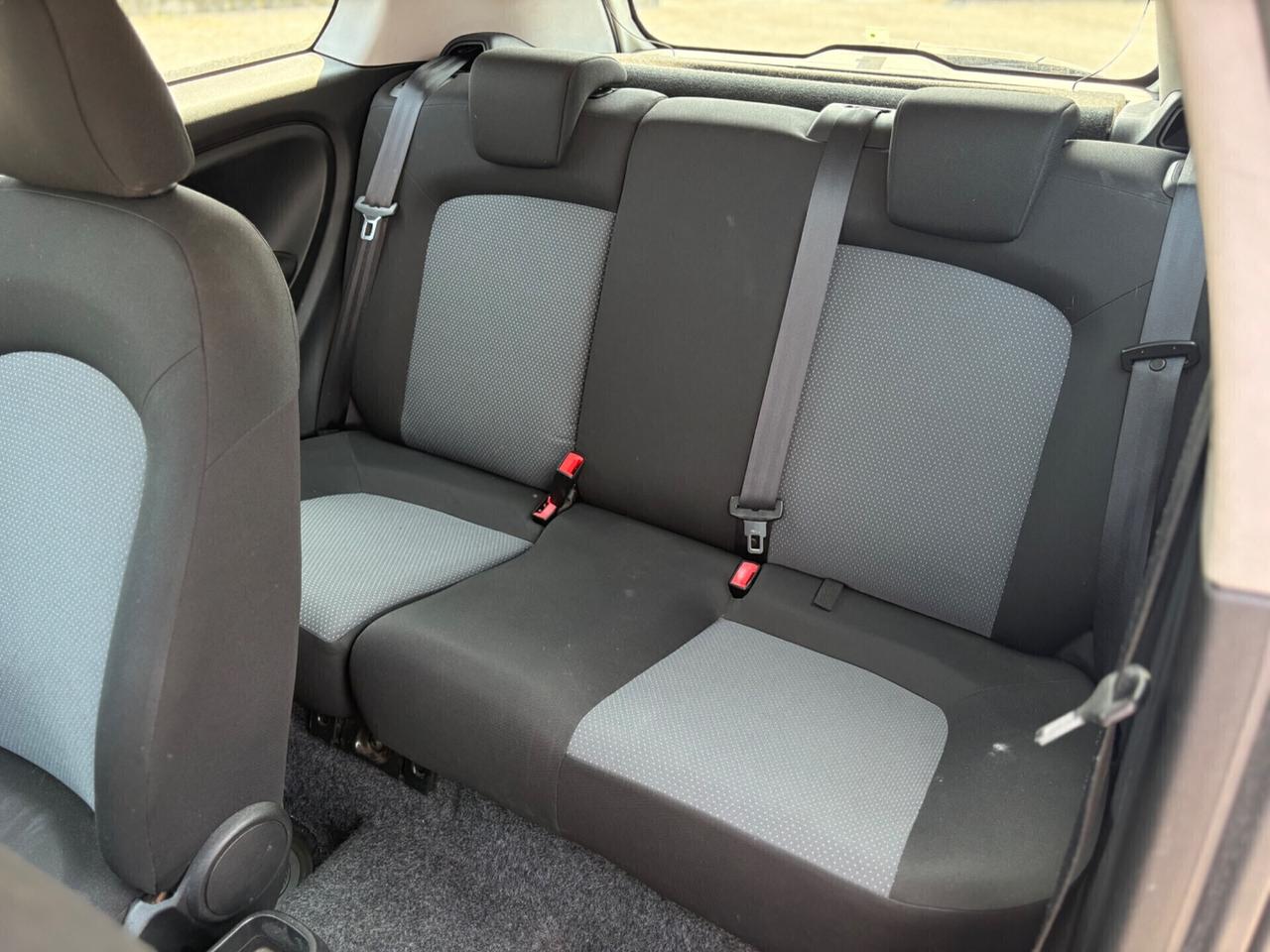 Fiat Grande Punto 1.2 BENZINA 2011 NEOPATENTATI