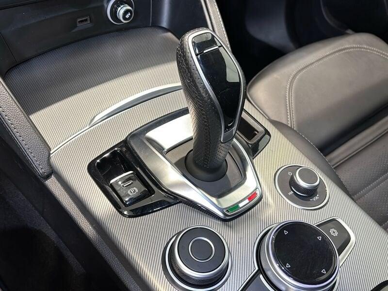 Alfa Romeo Stelvio 2.2 TD 210 CV Veloce AT8 Q4