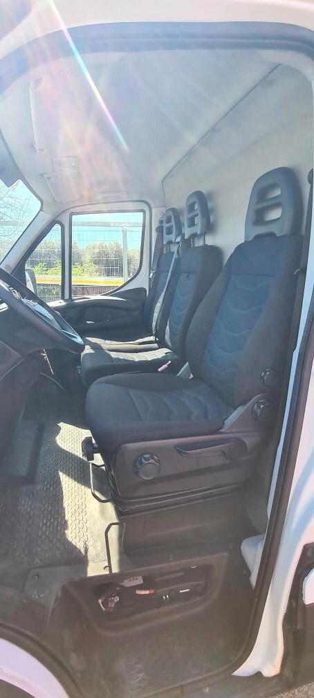 IVECO DAILY 35-120
