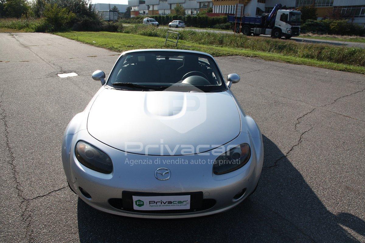 MAZDA MX-5 Roadster Coupé 1.8L Fire