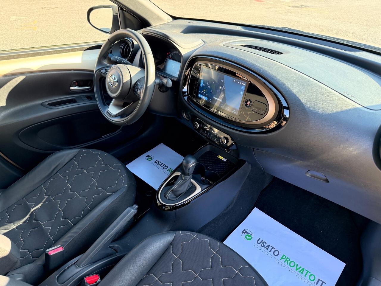 Toyota Aygo X 1.0 72cv Lounge AUTOMATICA