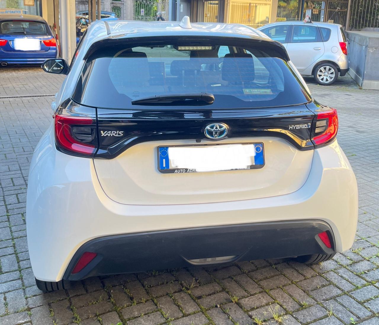 TOYOTA YARIS 1.5 HYBRID (BENZINA/ELETTRICA) - CAMBIO AUTOMATICO - KM 33.446 - ANCHE PER NEOPATENTATI - 2020