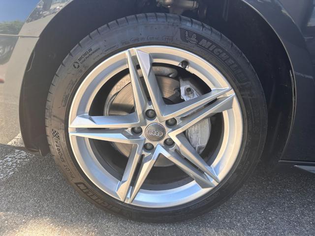 AUDI A4 Avant 40 TDI Quattro S Tronic Advanced