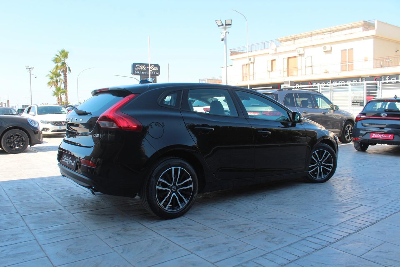 Volvo V40 D2 Business