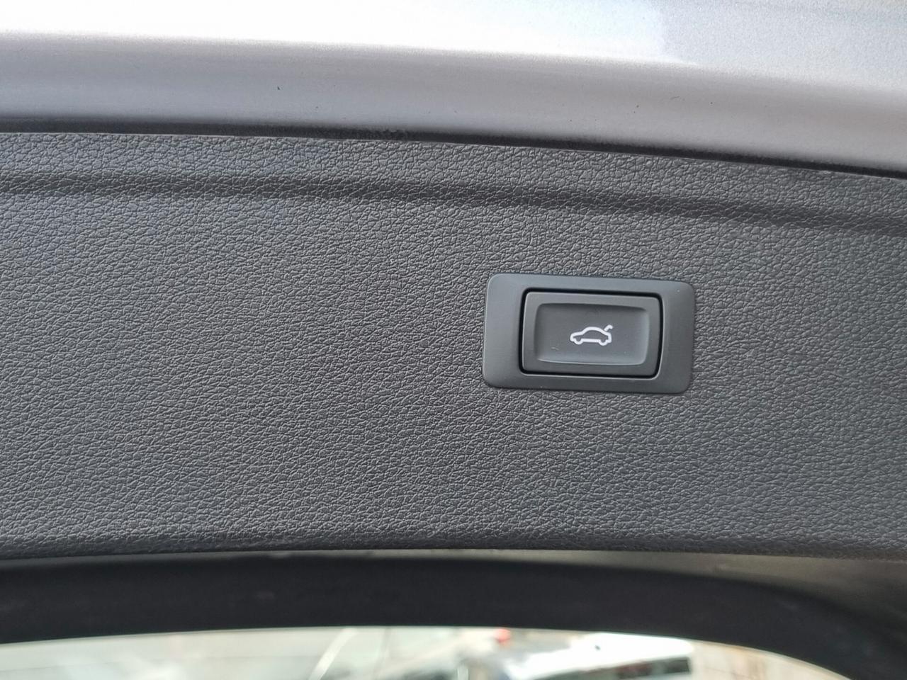 Audi Q5 40 TDI 204 CV quattro S tronic Business Advanced