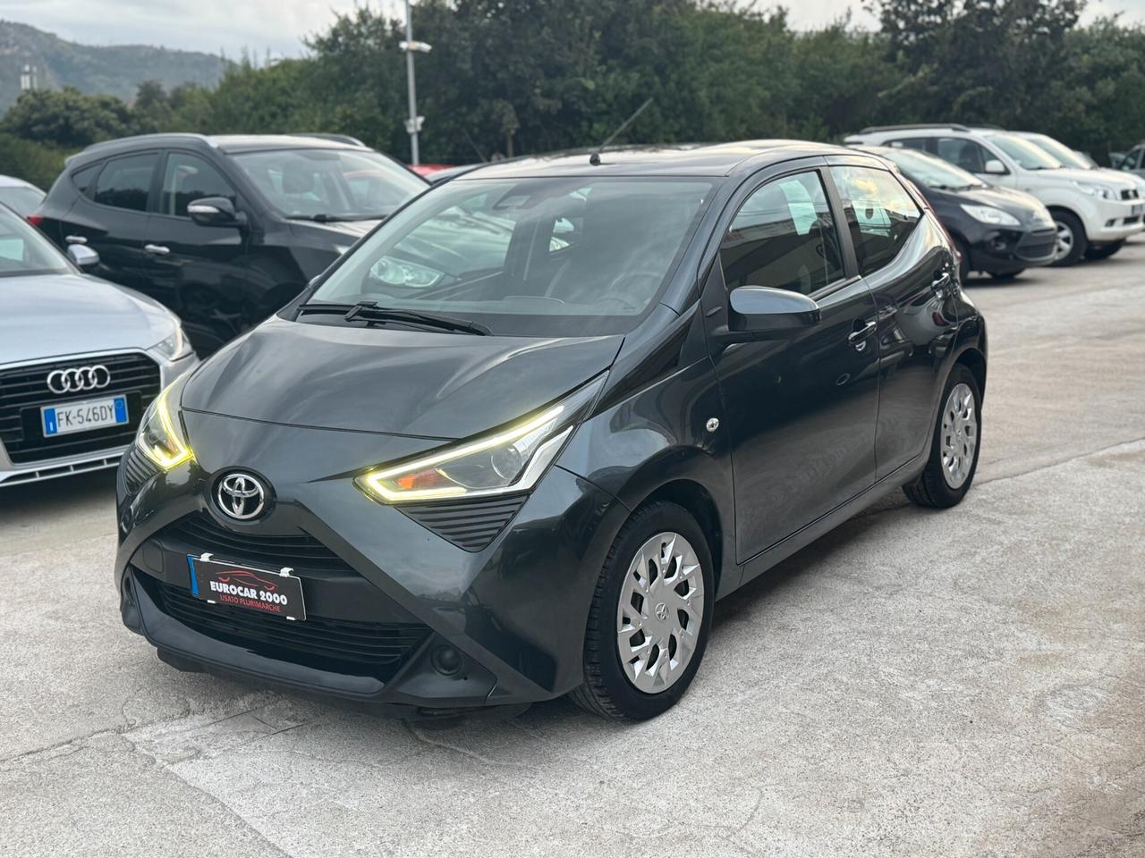 Toyota Aygo 1.0 VVT-i 69 CV CON 14000 KM