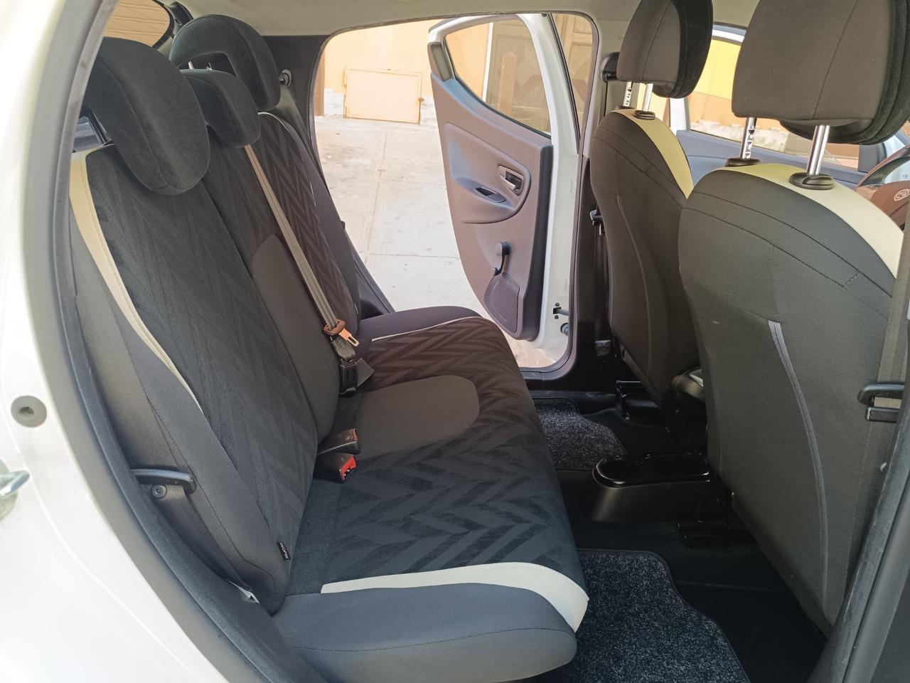 Lancia Ypsilon 1.2 69 CV 5 porte GPL Ecochic Gold
