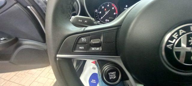 ALFA ROMEO Giulia 2.2 Turbodiesel 180 CV Super MANUALE