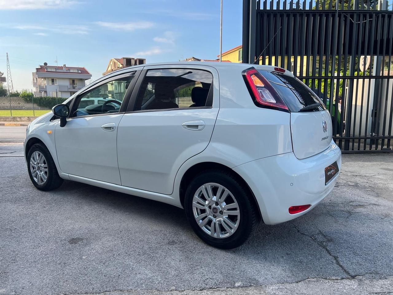 Fiat Punto Evo 1.4 5 porte Blue&Me EasyPower GPL Automatica s Clima/Park/Bluetooth