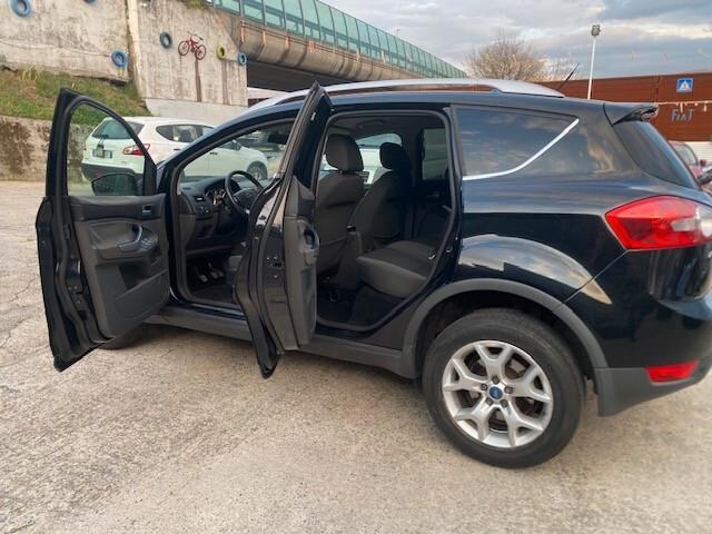 Ford Kuga Kuga+ 2.0 TDCi 136 CV 2WD DPF