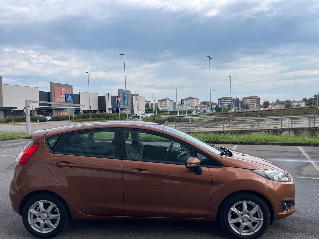 Ford Fiesta 1.5 TDCi 95CV 5 porte euro 6 b