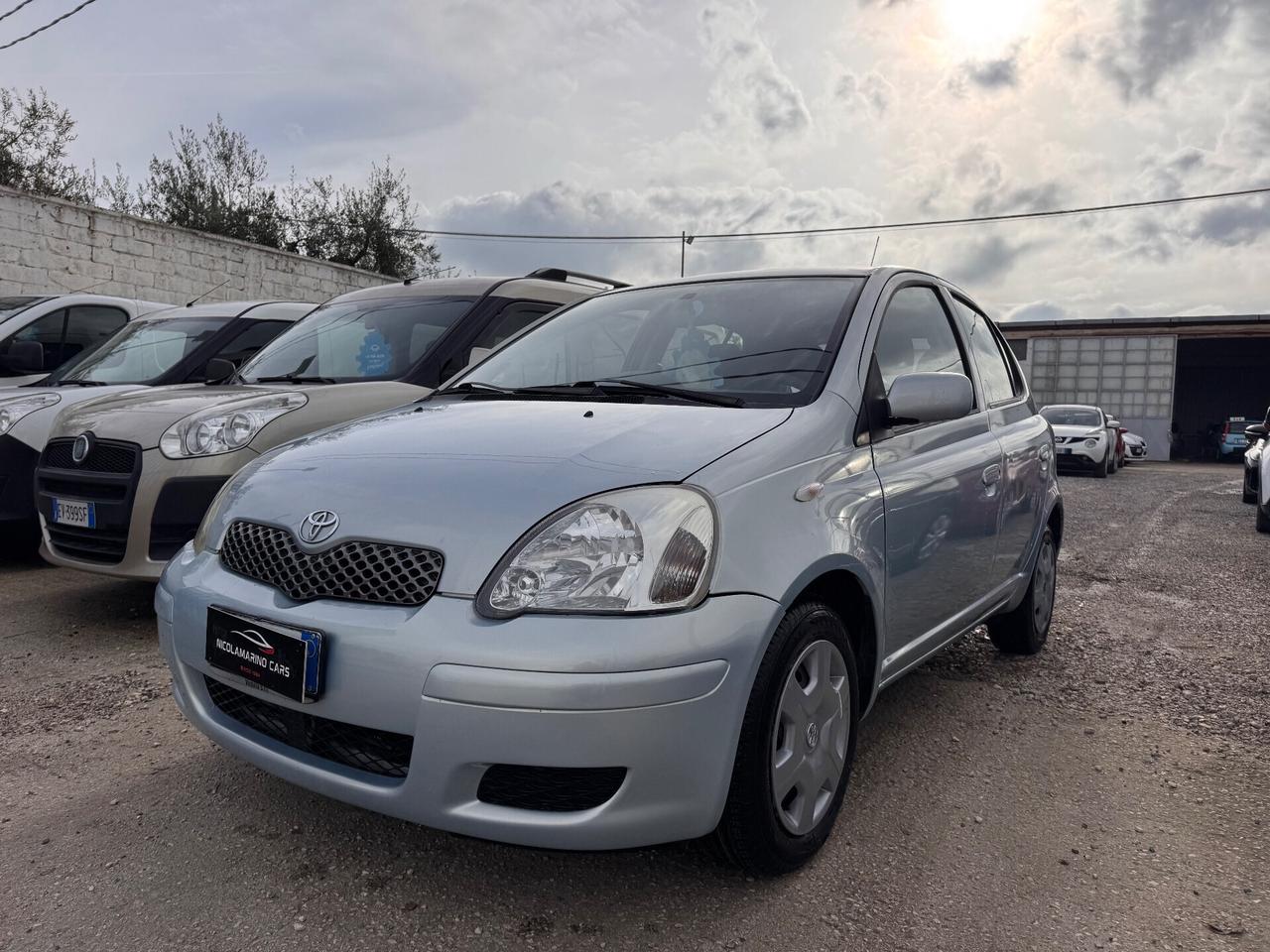 Toyota Yaris 1.4 tdi D-4D cat 5 porte Sol