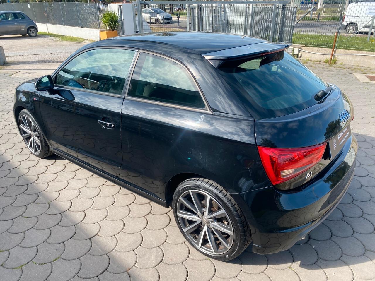 AUDI - A1 - 1.6 TDI Admired S-LINE - NEOPATENTATI - FINANZIABILE - PERMUTE