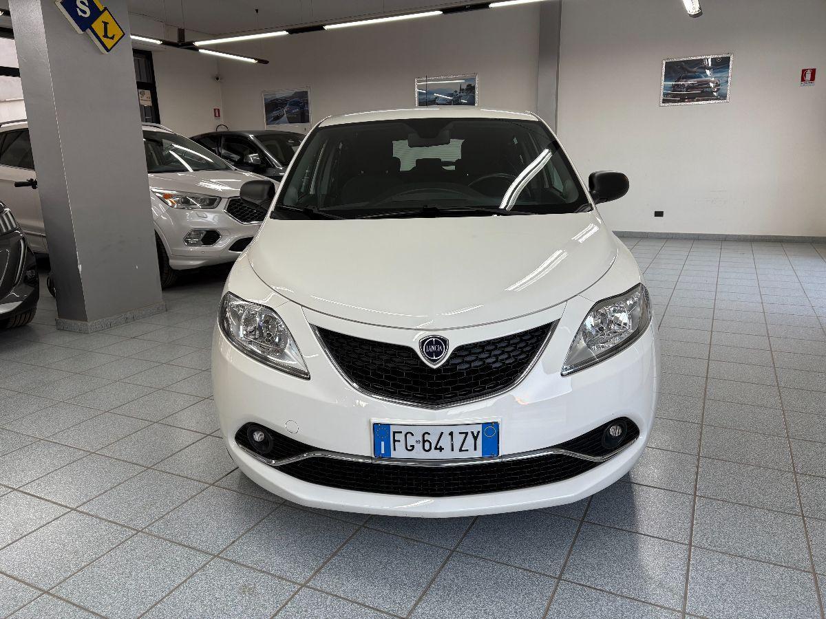 LANCIA - Ypsilon - 1.2 69 CV 5p. GPL Ecochic Gold/ UNICO PROPRIETARIO/ VOLANTE MULTIFUNZIONE/ SCHERMO TOUCH/ FENDINEBBIA