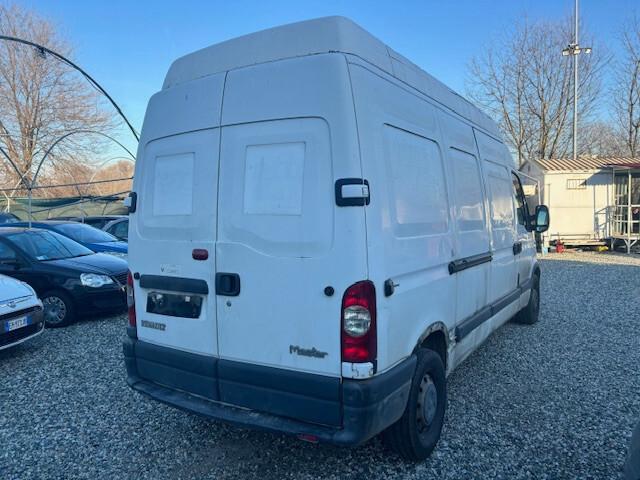 Renault Master T35 3.0 dci 140CV