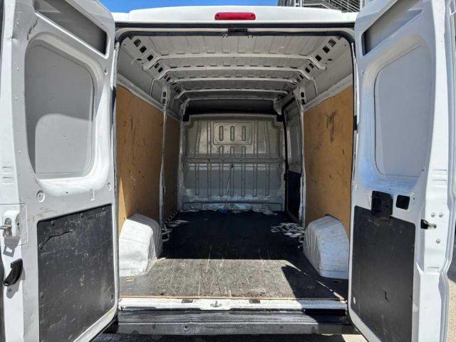 FIAT Ducato Serie 8 Furgone Lastrato 35q Lh2 140cv 2.2 Multi