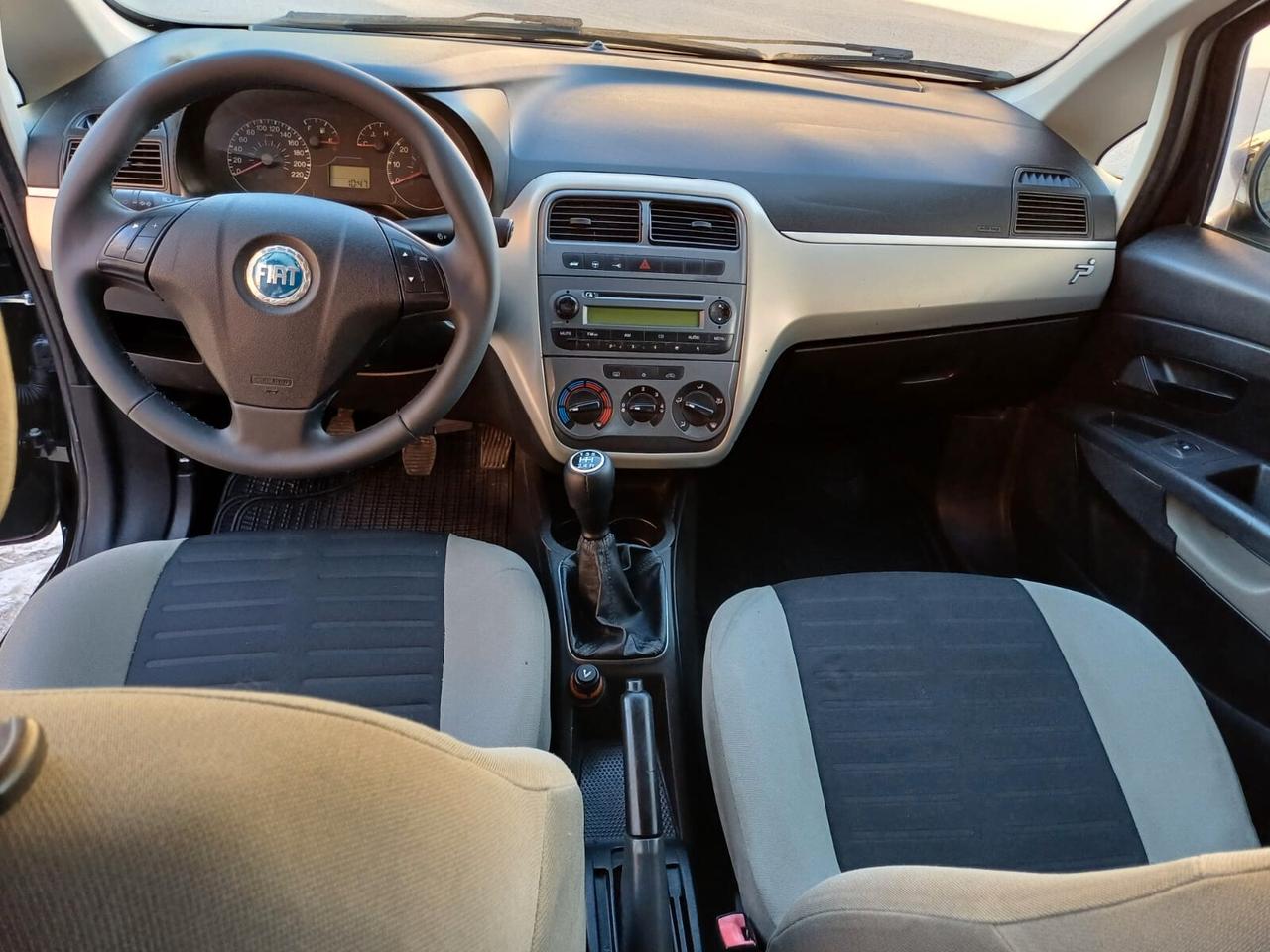 FIAT GRANDE PUNTO 1.3MJ PREZZO TRATTABILE, NEOPATENTATI