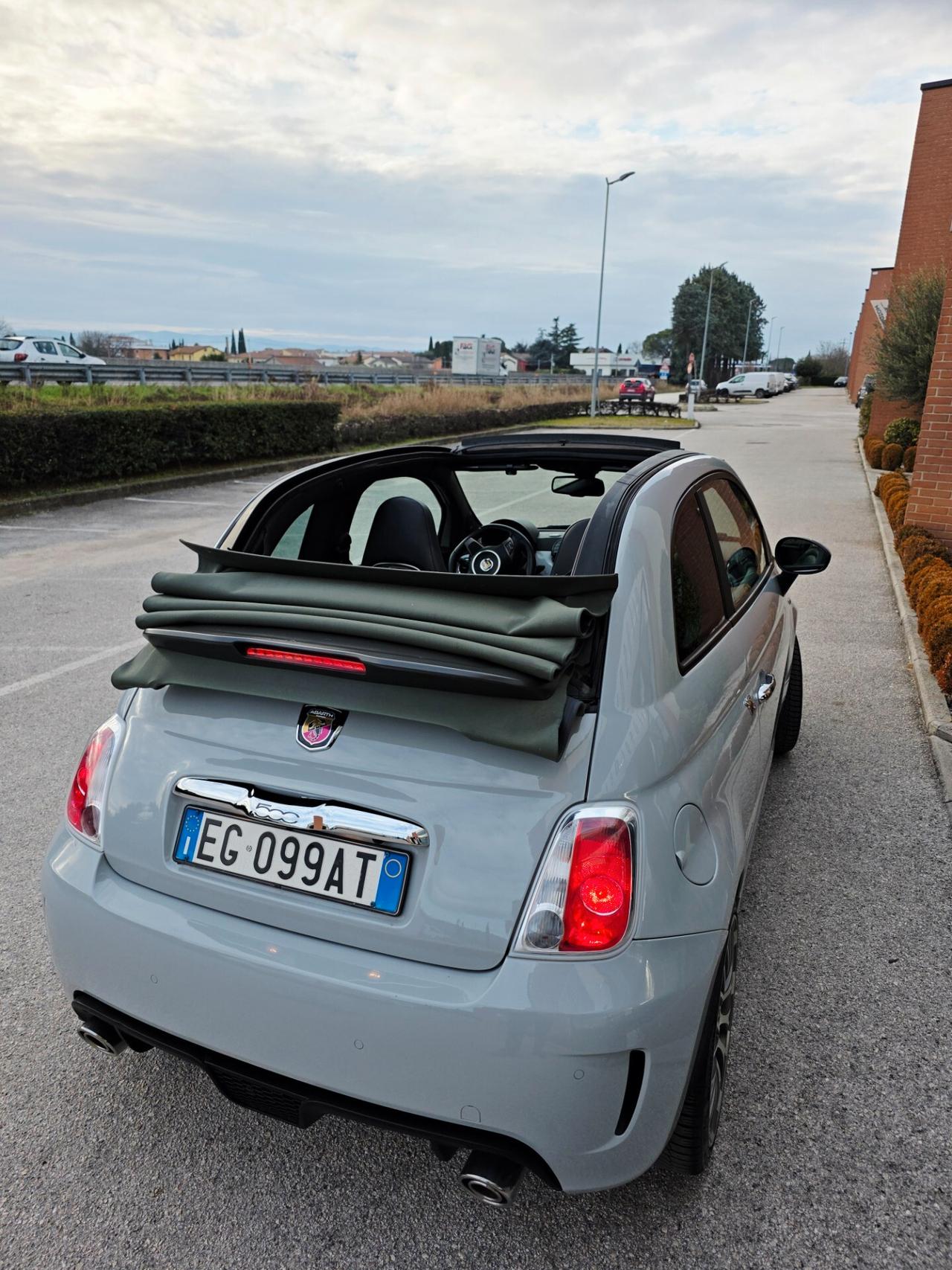 Abarth 500 C 1.4 Turbo T-Jet MTA tagliando e distribuzione fatta
