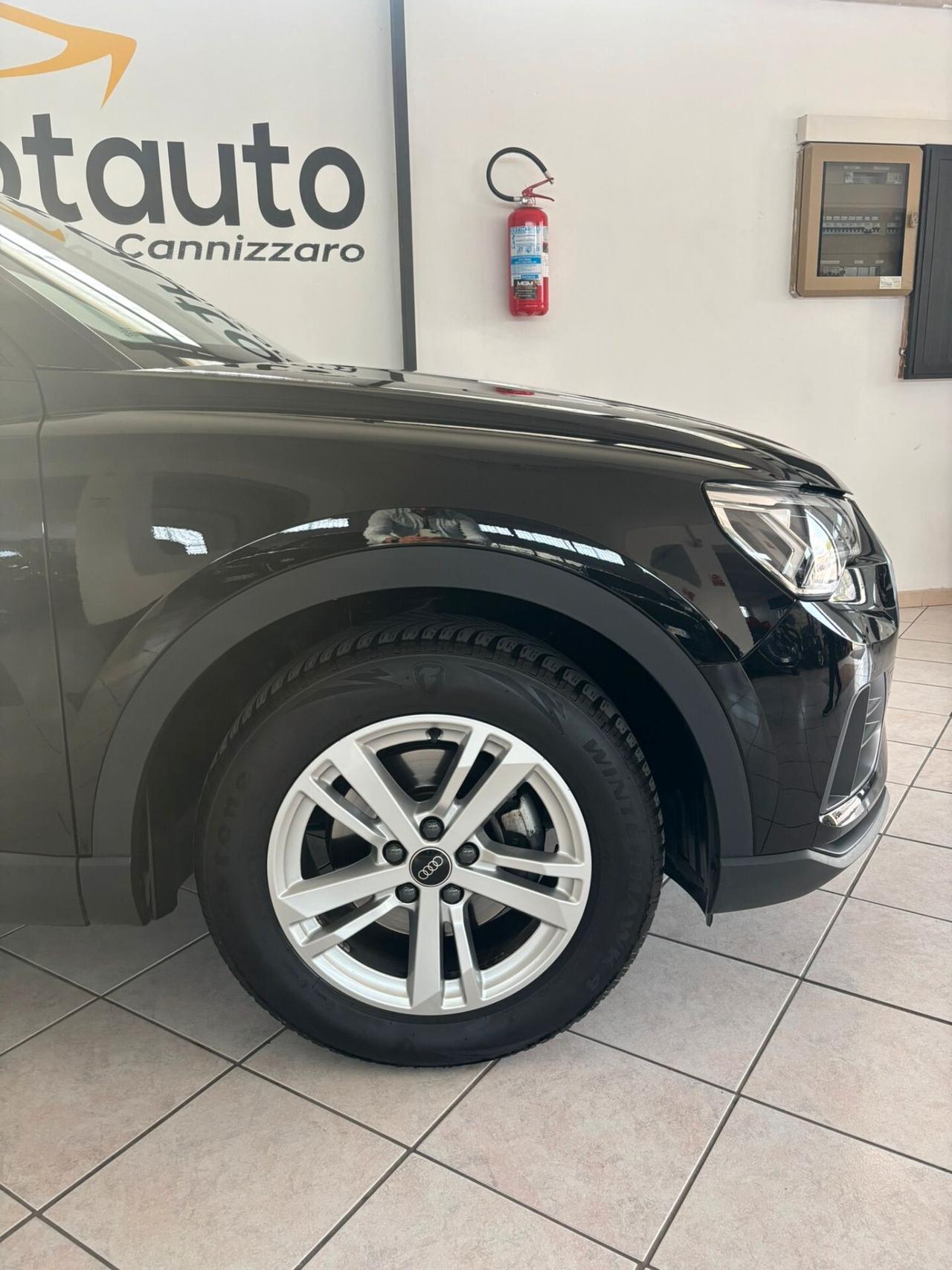 Audi Q3 35 TDI S tronic Business Advanced