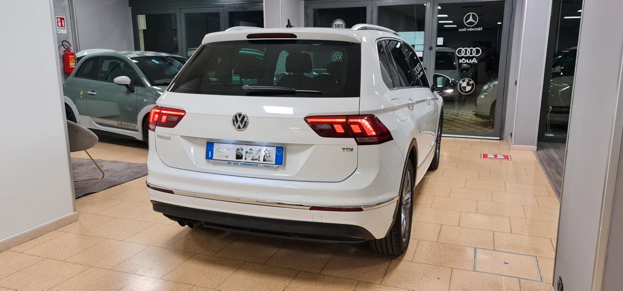 Volkswagen Tiguan 1.6 TDI SCR R-line BlueMotion