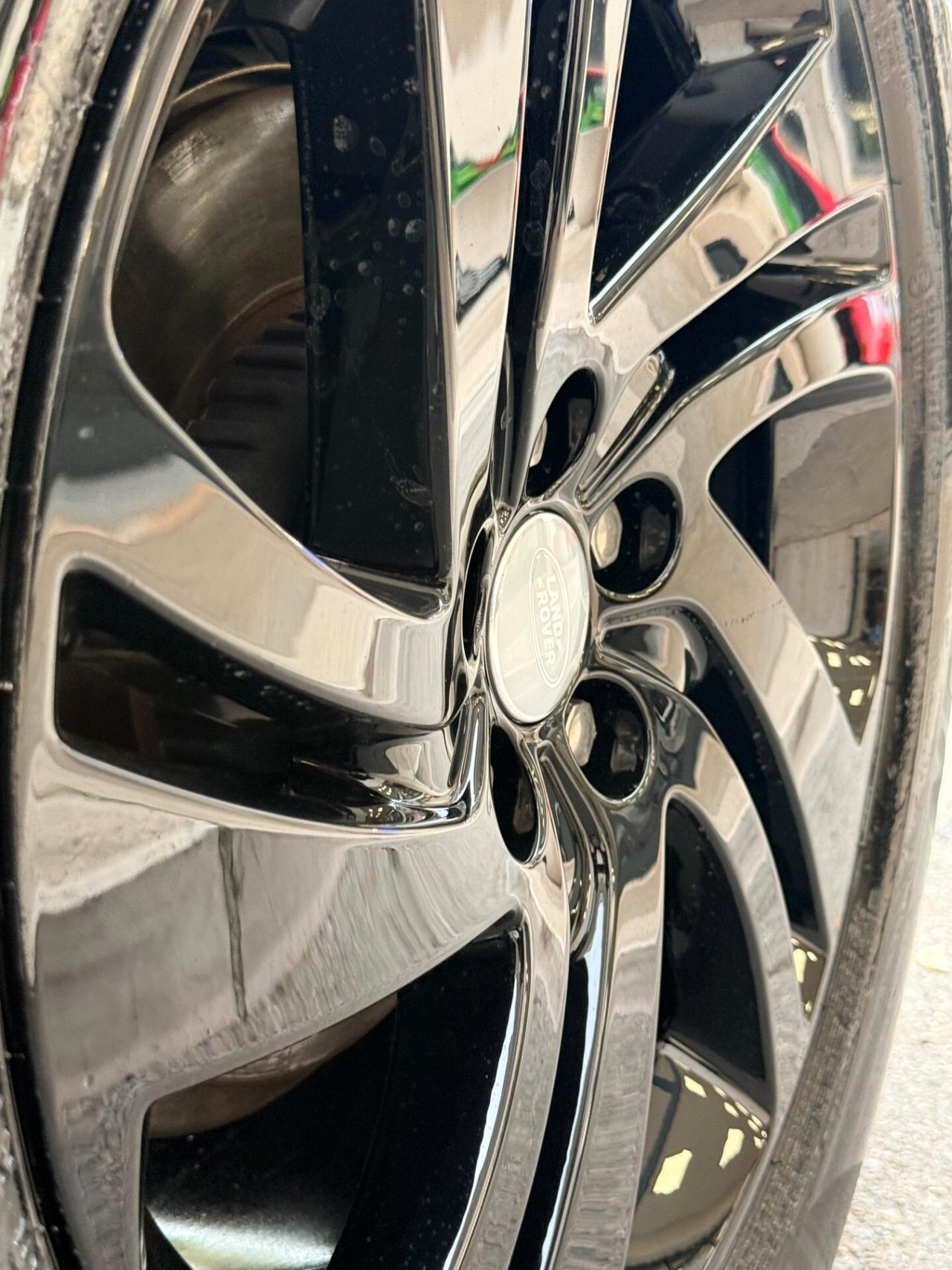 Land Rover Range Evoque 2.0d i4 mhev R-Dynamic 204cv auto NAVI,TELECAMERA,APPLE CARPLAY,VIRTUAL COCKPIT,ANDROID AUTO,INTERNI