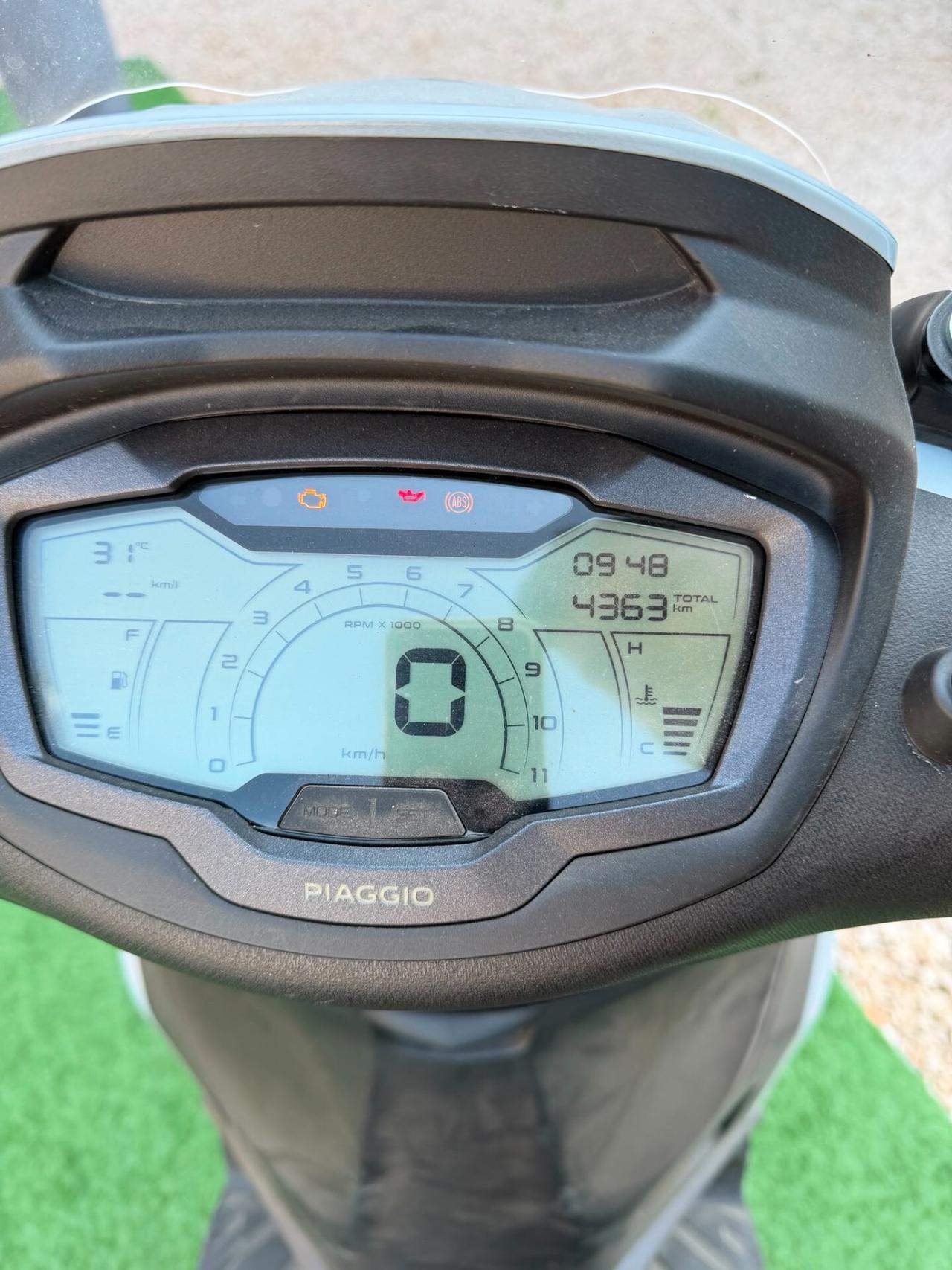 Piaggio Beverly 400 i.e.