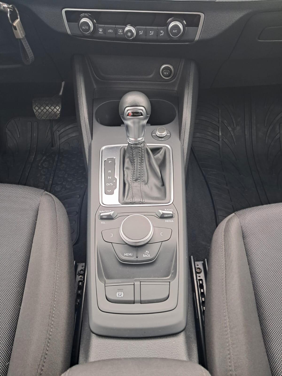 Audi Q2 30 TDI S tronic Admired (IVA ESPOSTA)