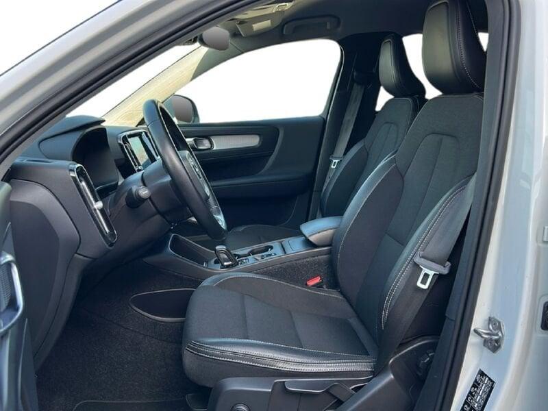 Volvo XC40 D3 AWD Geartronic Business Plus
