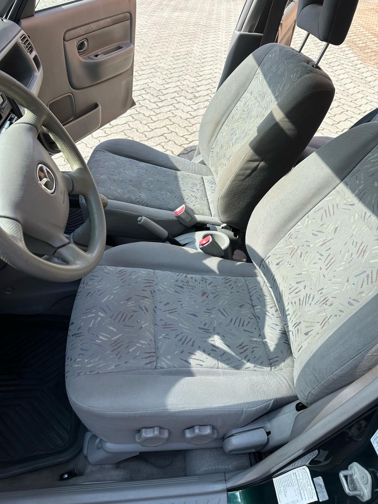 Mazda Demio 1.3i 16V Exclusive