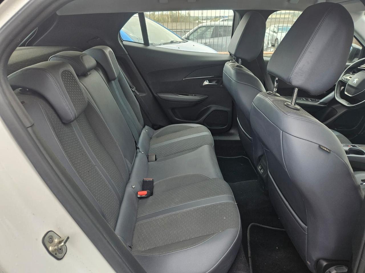 Peugeot 2008 BlueHDi 100 S&S GT Line