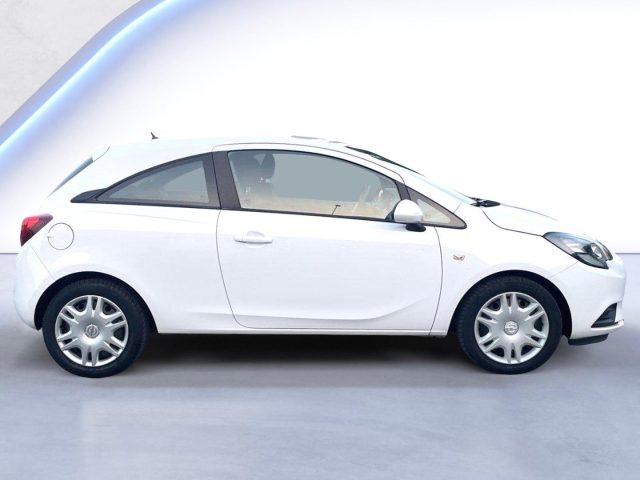 OPEL Corsa 1.4 BENZ GPL 90CV 3 porte ADATTA NEOPATENTATI