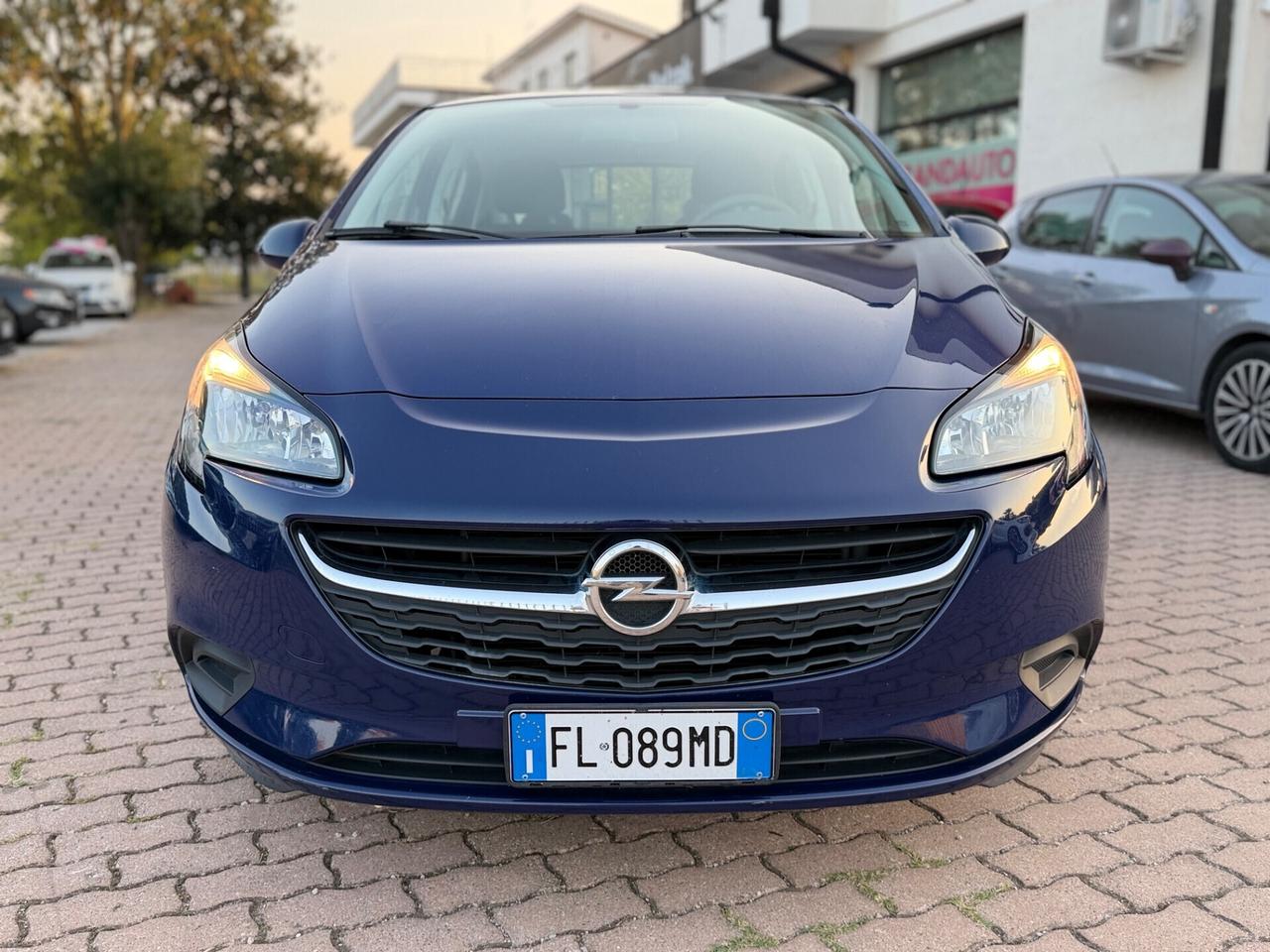 Opel Corsa 1.4 90CV GPL Tech 5 porte Innovation