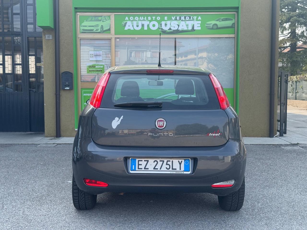 Fiat Punto GPL 1.4 8V 5 porte NEOPATENTATI