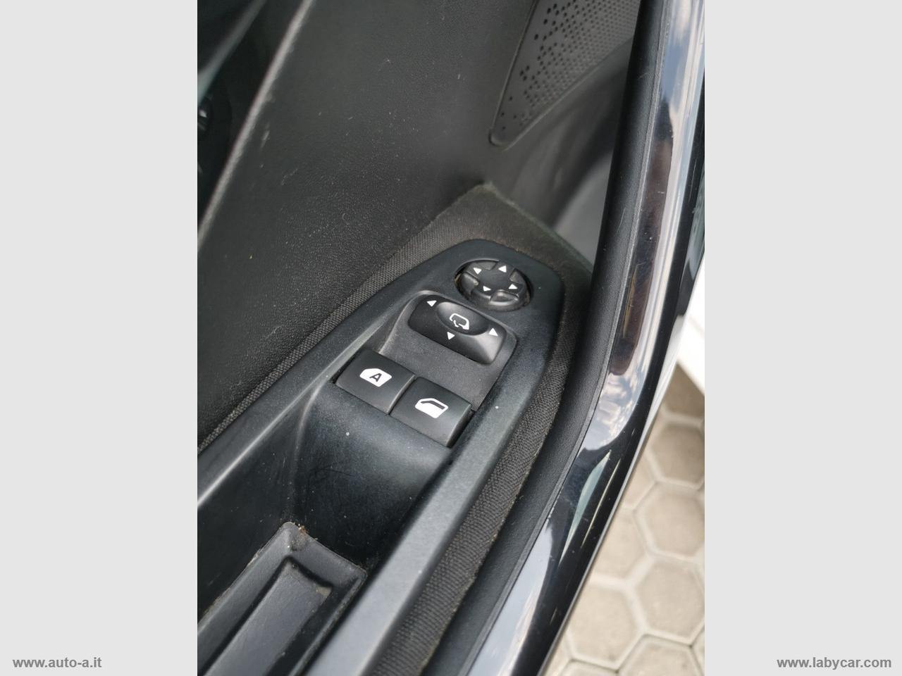 PEUGEOT 208 1.4 HDi 68 CV 3p. Allure