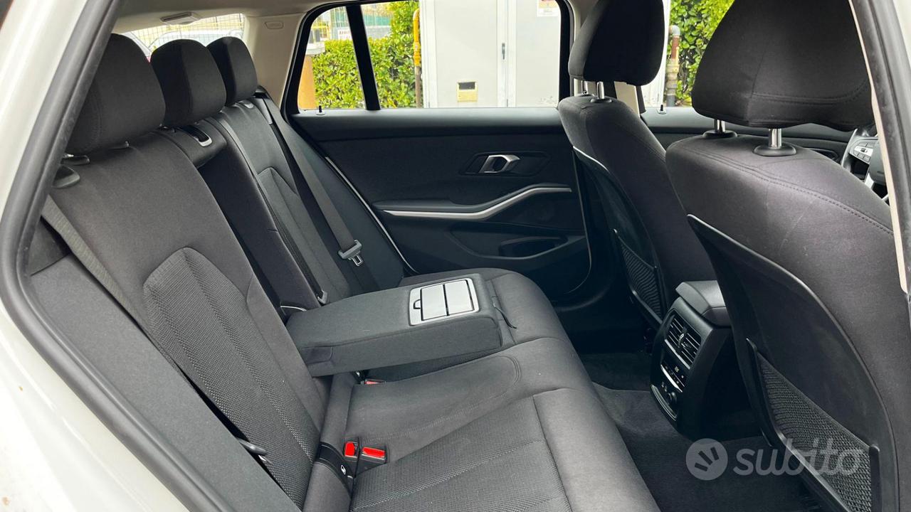 BMW 320D TOURING BUSINESS ADVANTAGE AUT.