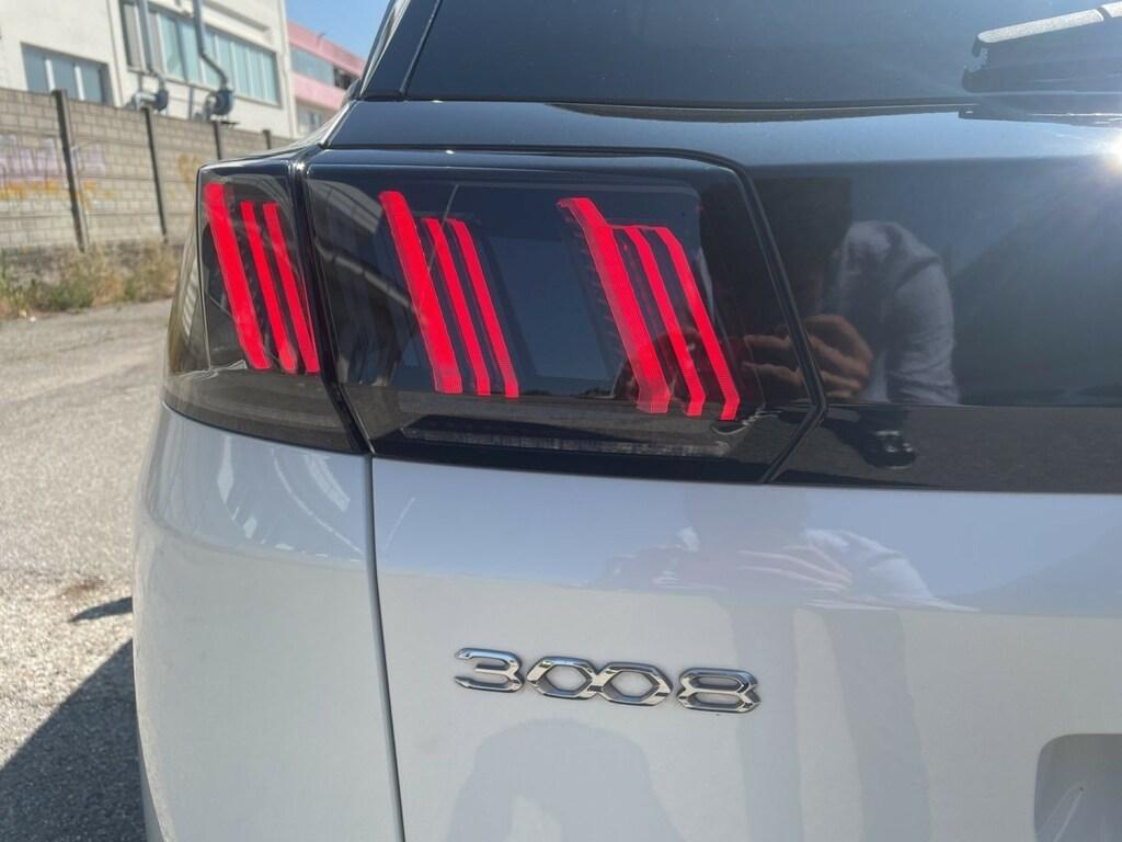 Peugeot 3008 1.6 HYbrid Allure Pack e-EAT8
