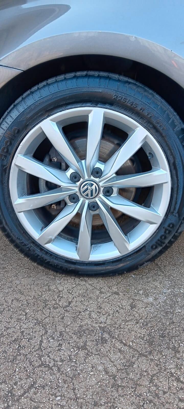 Volkswagen Golf 1.6 TDI 5p. Highline BlueMotion Technology