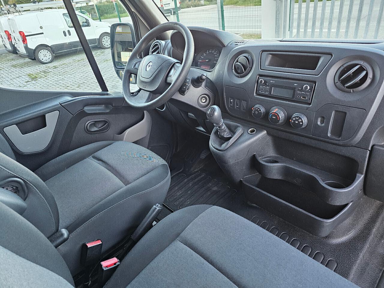 Renault Master 28 2.3 Dci PC TN 3 Posti