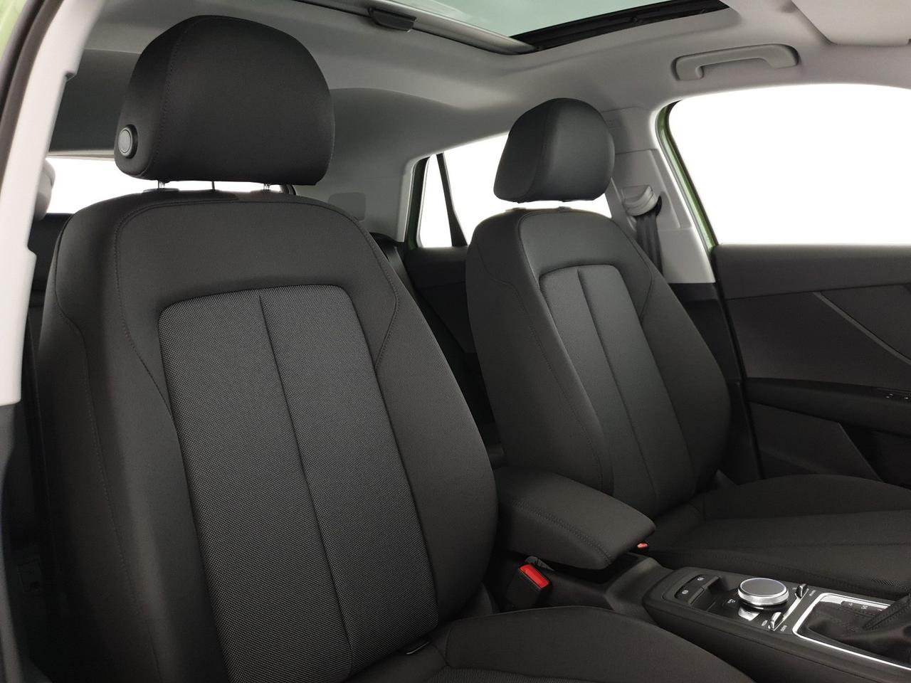 30TDI 116CV S tronic Business Advanced