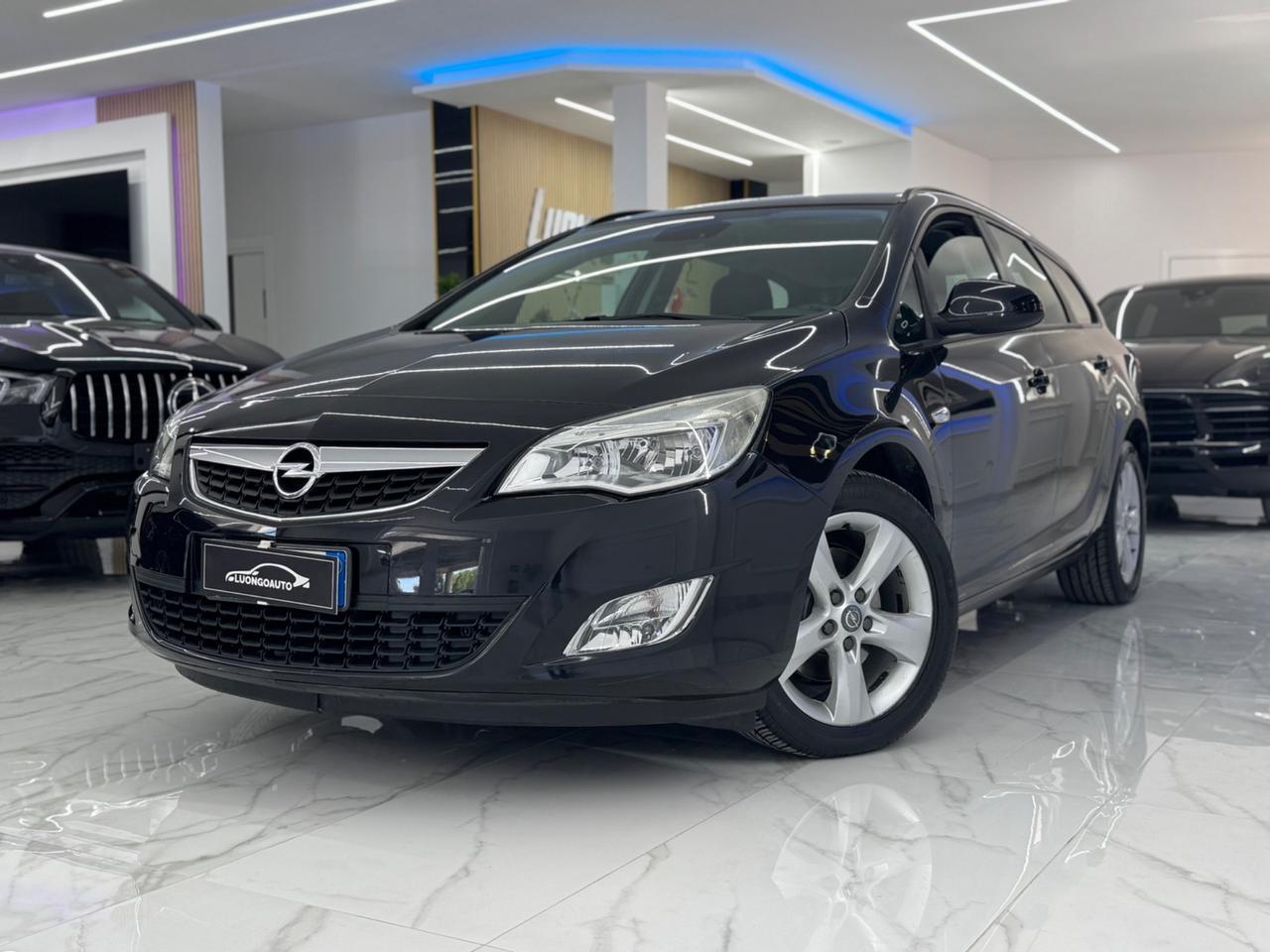 Opel Astra 1.7 CDTI 110CV Sports Tourer Cosmo