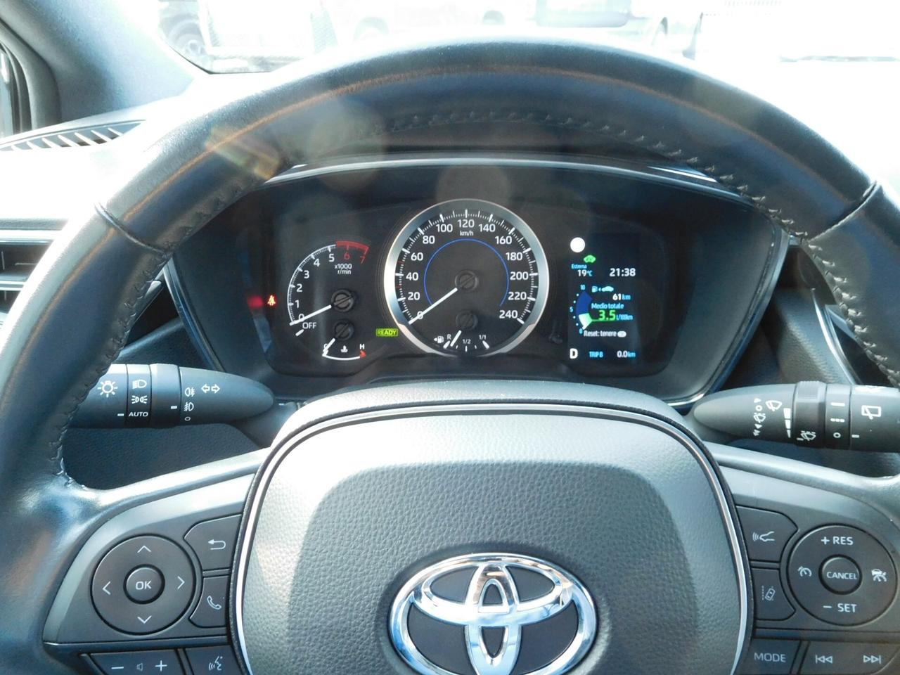 Toyota Corolla Touring Sports 1.8 Hybrid Business iva esposta
