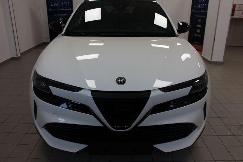 Alfa Romeo Junior 1.2 136 CV Hybrid eDCT6 Speciale