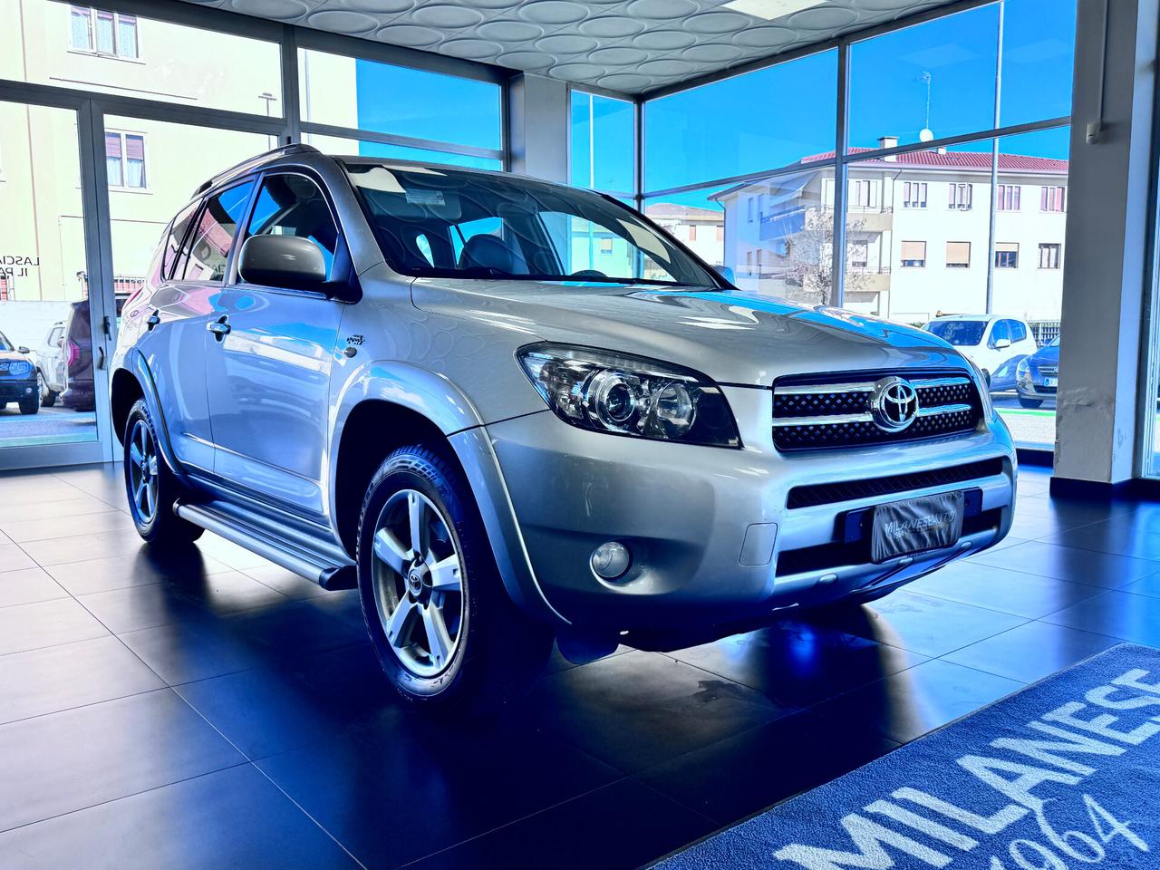 Toyota RAV 4 RAV4 2.2 D-4D 177 CV Luxury