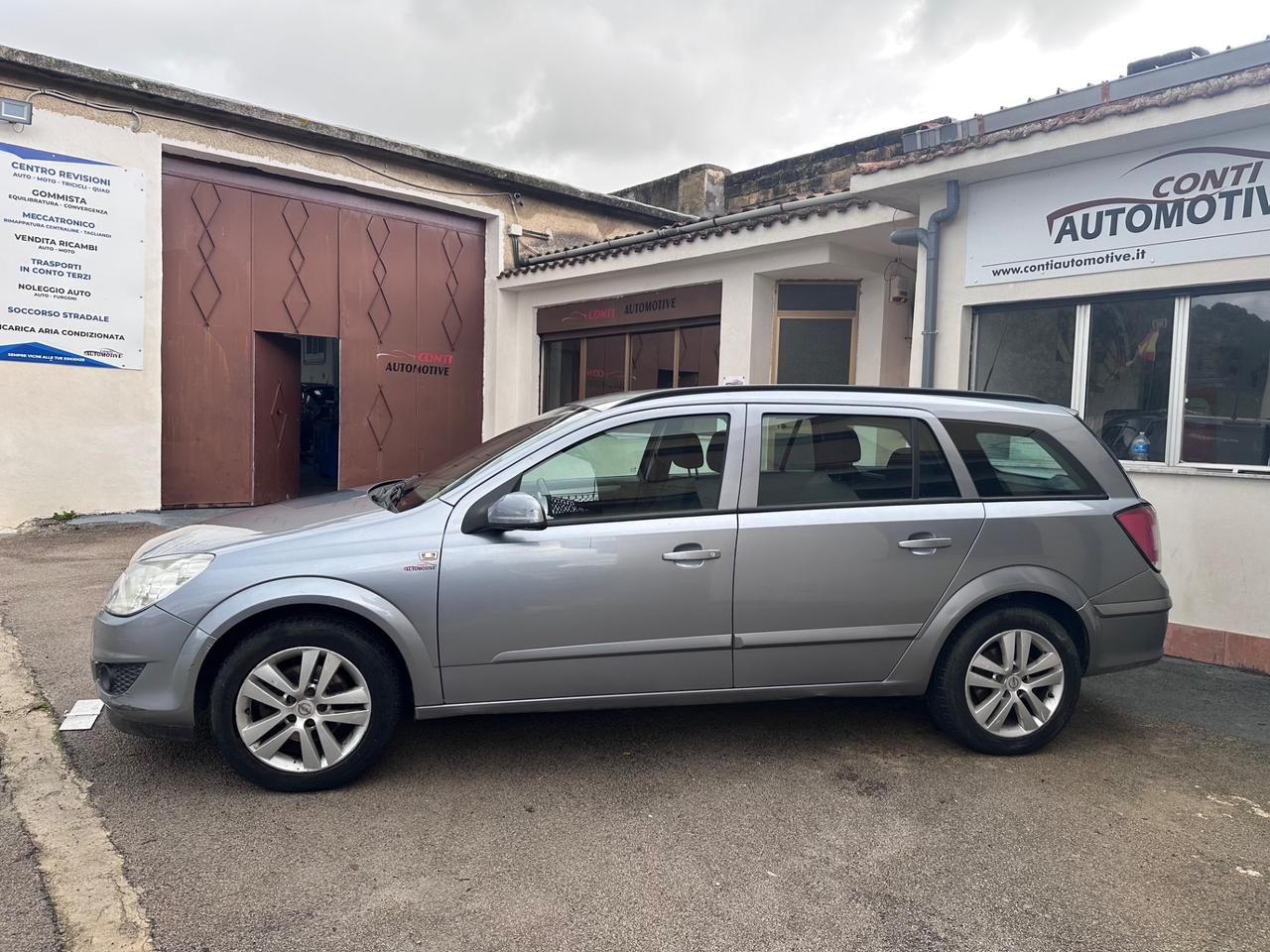 Opel Astra 1.7 CDTI 110CV Station Wagon Enjoy